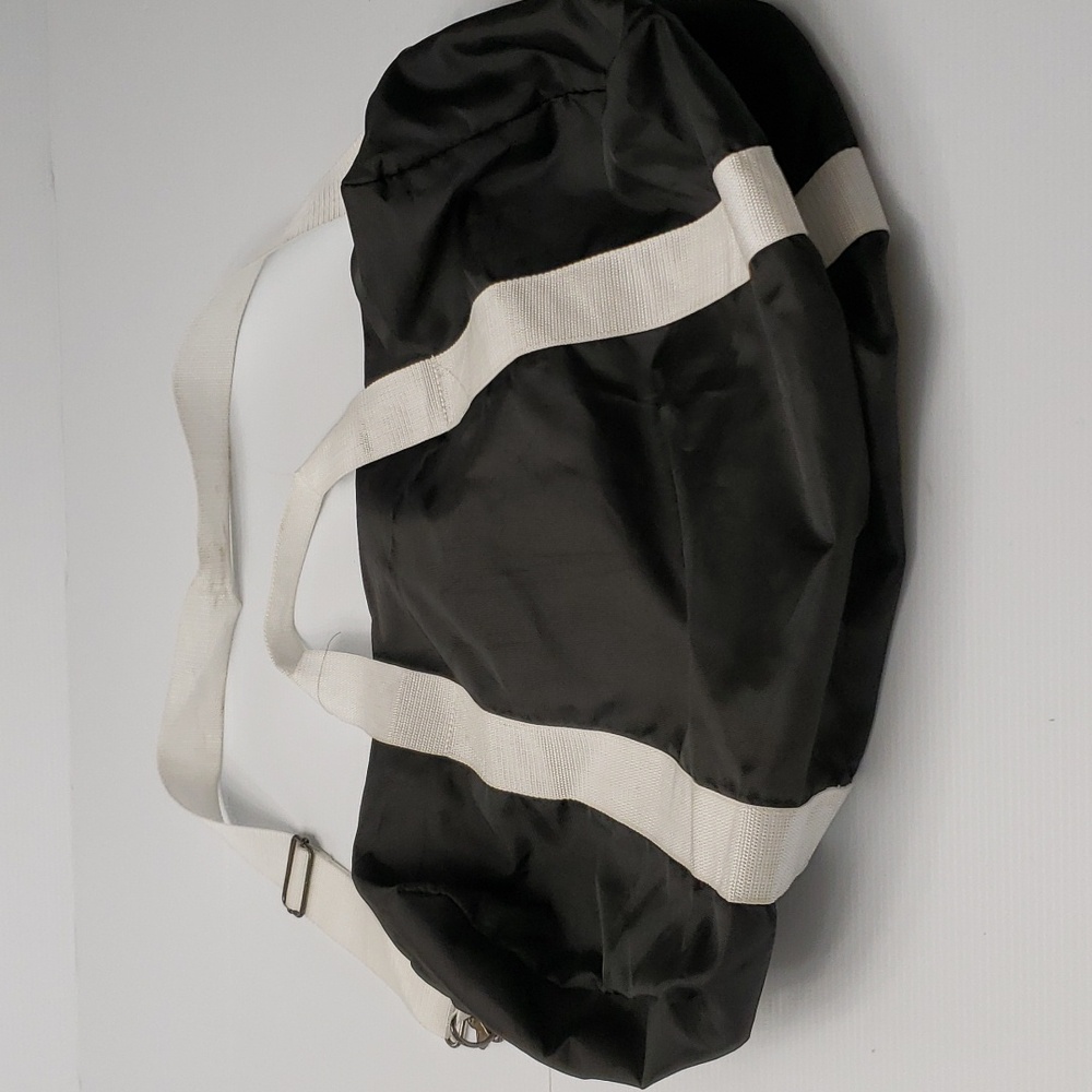 Duffle Bag - Picture 2 of 7